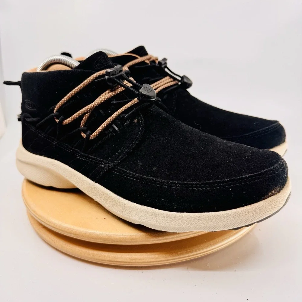KEEN Uneek‎ Chukka Boots Women's 9.5 Black Ankle Boots Lightweight